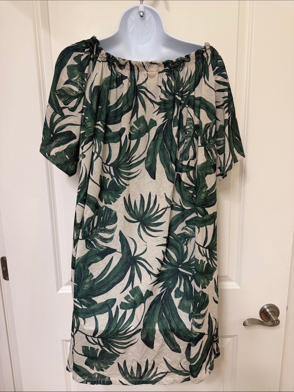 H&M Beige and Dark Green Tropical Off-Shoulder Swim Coverup - Picture 2 of 3